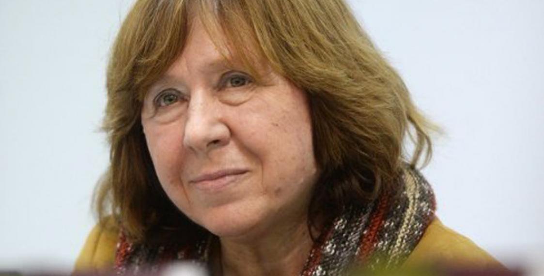 Svetlana Alexievich explains her scandalous statement about Catholics