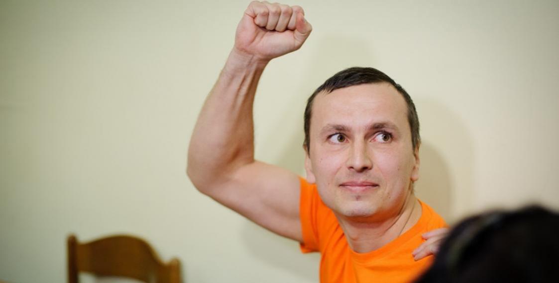 Court closes case against Belarus blogger