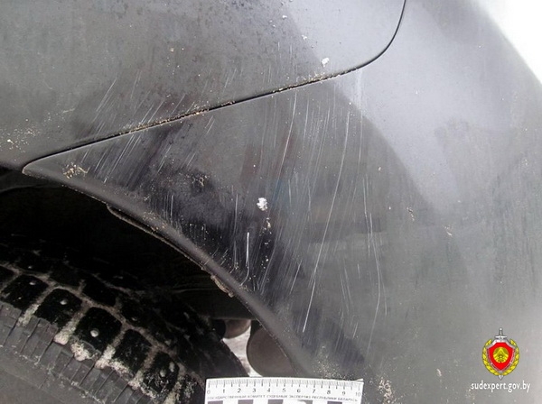 Шок! В Минске пьяный дворник разбил чужое авто, которое мешало вывозу мусора