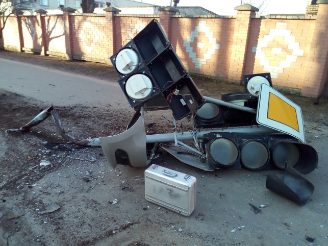 Водитель легковушки разбился насмерть в Витебске Водитель легковушки разбился насмерть в Витебске