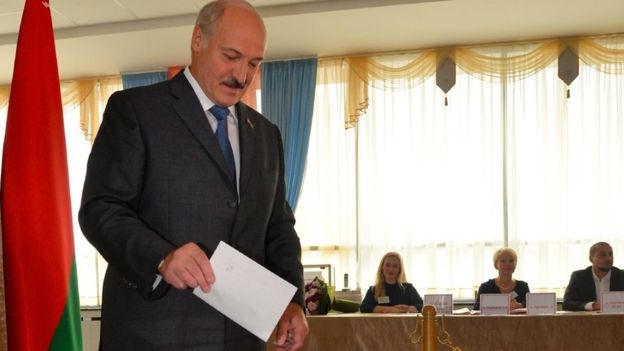 "Очень государственное дело": в Беларуси ужесточают контроль за интернетом