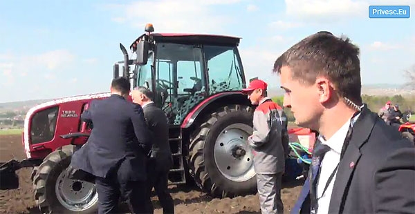 Реакция из Кишинева: "Шухер, Батька в городе!"