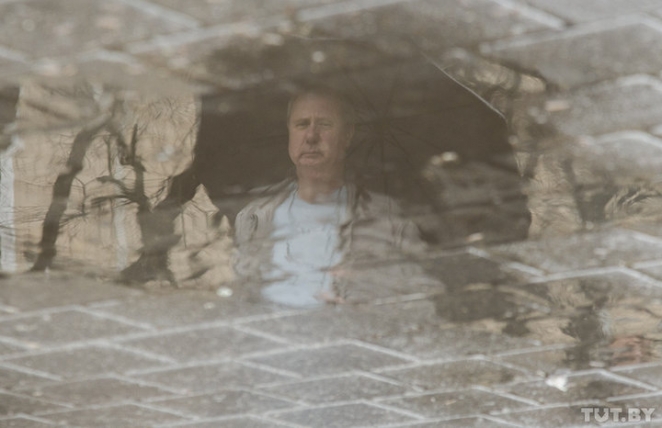 Несмотря на дождь и автозак. В Бресте снова протестовали против строительства аккумуляторного завода 