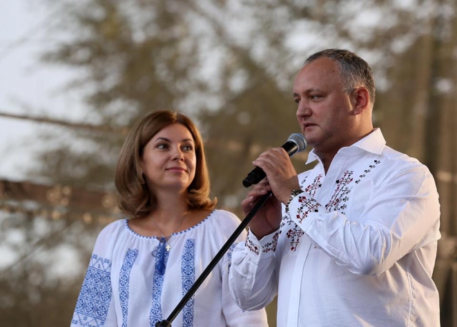 В чем Лукашенко мог позавидовать Додону: познакомили ли его с первой леди Молдовы?