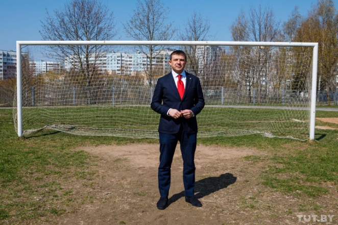 Виталий Кутузов: "В Италию пришли наши 90-е — неизвестно, где сейчас жить сложнее"