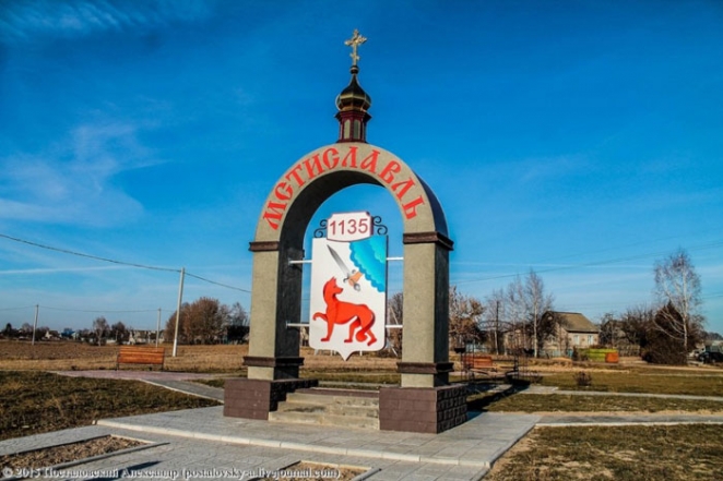 Безнадега точка бай, или Что мы знаем о трех районах Беларуси, где очень мало платят