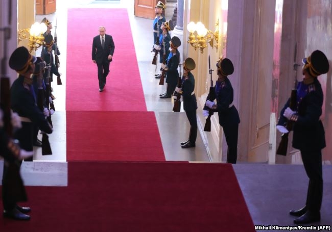 Он им не царь или Миропомазание Владимира Путина