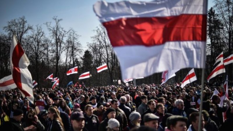 Civil society fundraising in Belarus: time to go local and crowdfund?