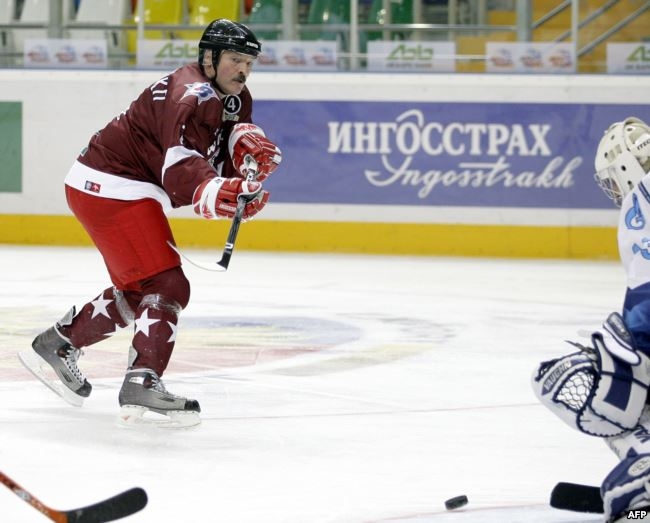 "Но Лукашенко никого не слушал..."