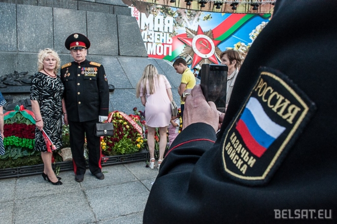 Russian Cossacks, beer, veterans: Minsk on Victory Day (photo report)