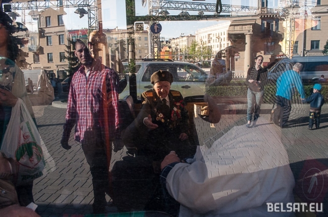 Russian Cossacks, beer, veterans: Minsk on Victory Day (photo report)