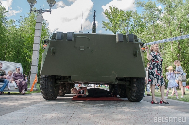 Russian Cossacks, beer, veterans: Minsk on Victory Day (photo report)