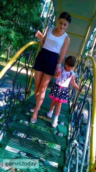 Маразм: гомельчанке пригрозили учетом за то, что не работает... 2 недели