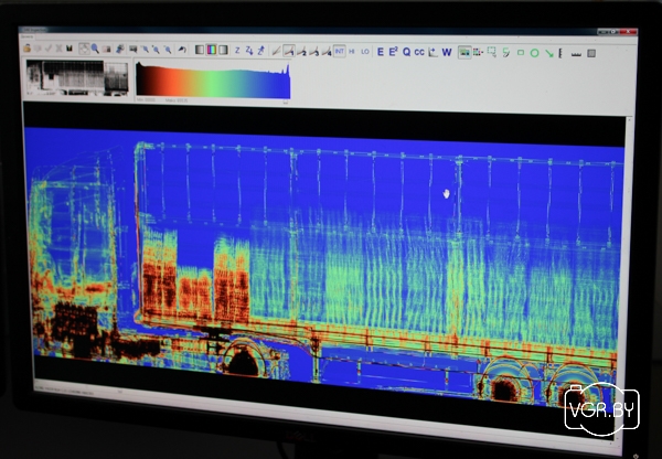 Как белорусская таможня "просвечивает" автомобили