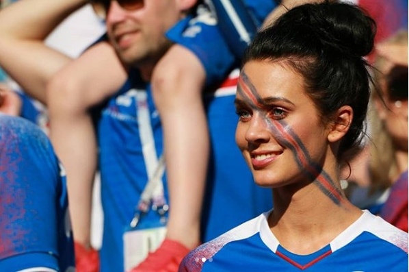 Самые красивые болельщицы чемпионата мира у аргентинцев и исландцев Самые красивые болельщицы чемпионата мира у аргентинцев и исландцев