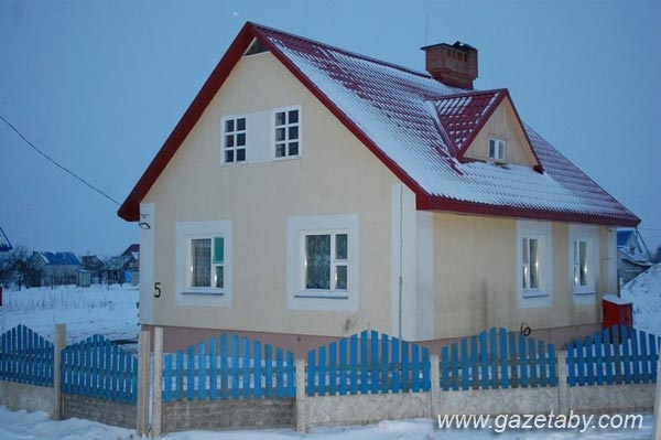 Что известно о помилованном руководителе Солигорска и колхозе, который он возглавил