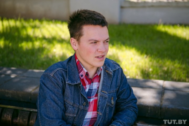 "Человека словно кидают в воду и ждут, пока он выплывет". Выпускники вузов – о поиске работы