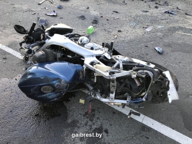 В Ивановском районе женщина на VW не уступила дорогу Yamaha: мотоциклист скончался на месте