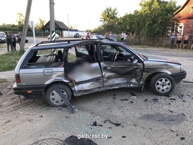 В Ивановском районе женщина на VW не уступила дорогу Yamaha: мотоциклист скончался на месте