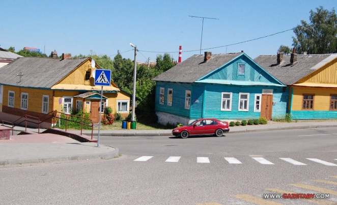 "Работать ездят в колхозы, потому что делать в этом райцентре нечего"