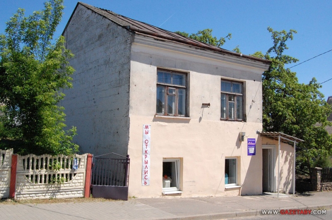 "Работать ездят в колхозы, потому что делать в этом райцентре нечего"