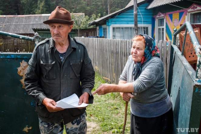 Жители Заболотья: "Свиней своих никому не отдадим и забивать не будем!"