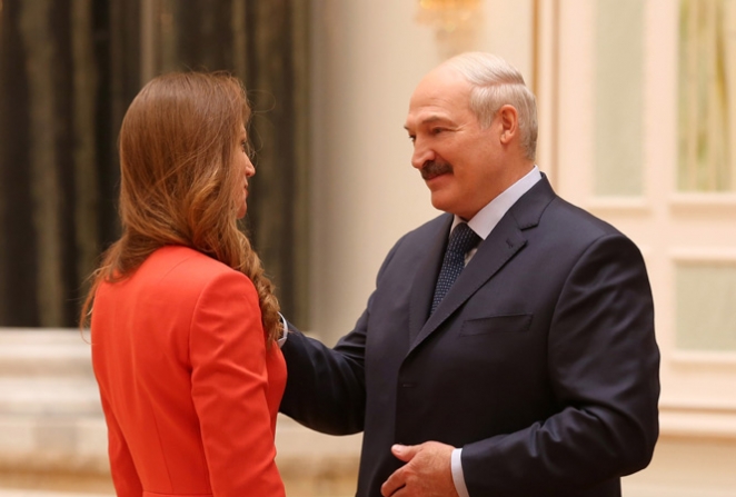 Что заставило Лукашенко подарить Герасимене "золотой" участок?