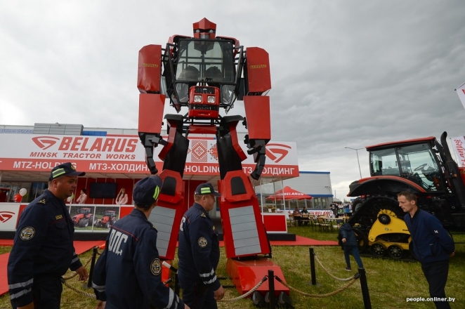 UD@F: «Обновленный стадион “Динамо” — аллюзия на госстрой: давайте оставим в глубокой основе совок, но наденем красивую кепочку»