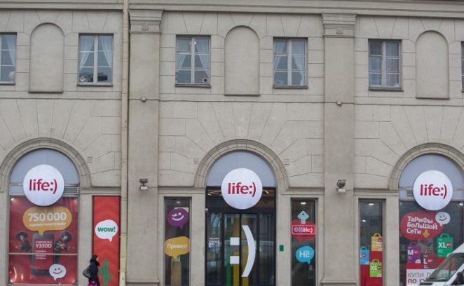 Вырастут пособия на детей и пенсии, подорожают мобильные звонки и сигареты. Топ изменений августа