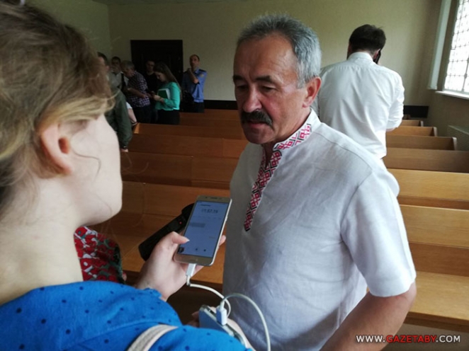 "Возмущены обвинением". Как судят Федынича и Комлика - онлайн