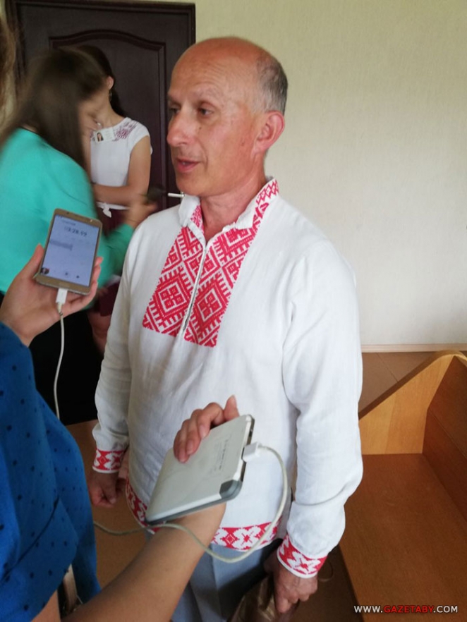 "Возмущены обвинением". Как судят Федынича и Комлика - онлайн