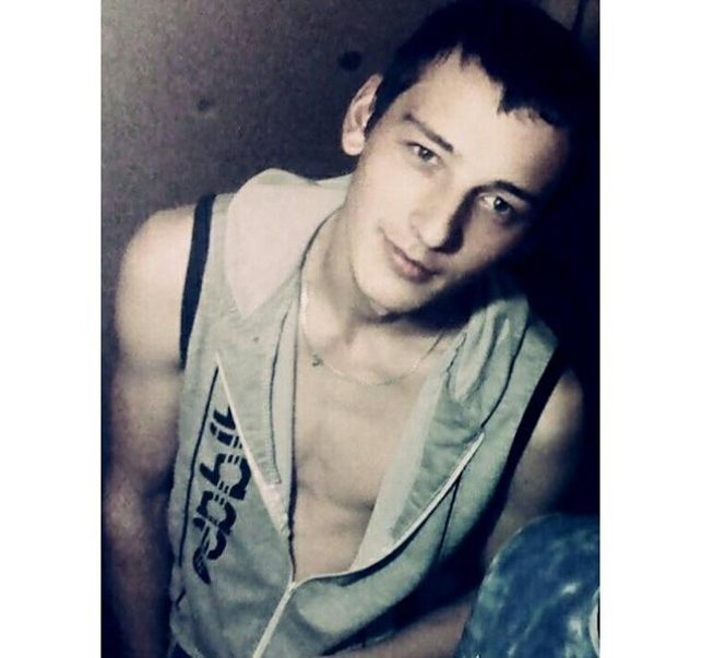 21-летний парень оставил сообщение о самоубийстве и пропал 21-летний парень оставил сообщение о самоубийстве и пропал