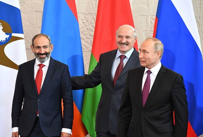Между Лукашенко и "армянским Статкевичем" назревает конфликт?