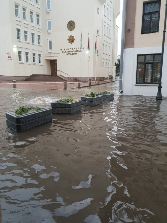 UD@F: Как Беларуси удалось обогнать Россию по реальной зарплате