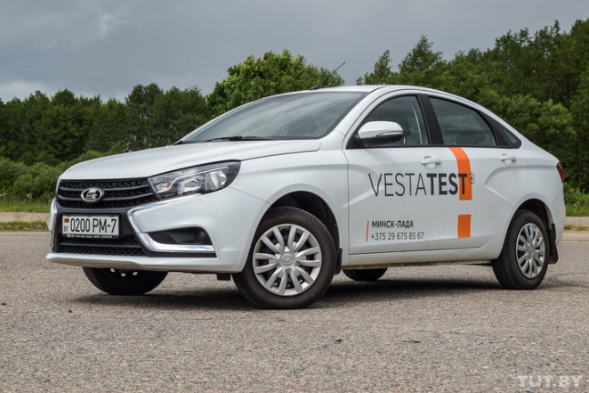 Разница в цене уже доходит до 2 тысяч долларов. Стоит ли сейчас ехать в Россию за новым авто