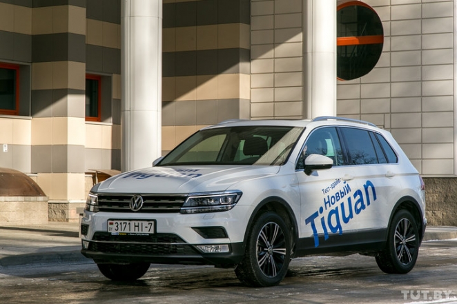 Разница в цене уже доходит до 2 тысяч долларов. Стоит ли сейчас ехать в Россию за новым авто