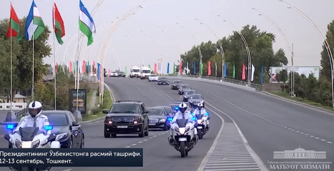 Как выглядел кортеж Лукашенко в Ташкенте. Фотофакт