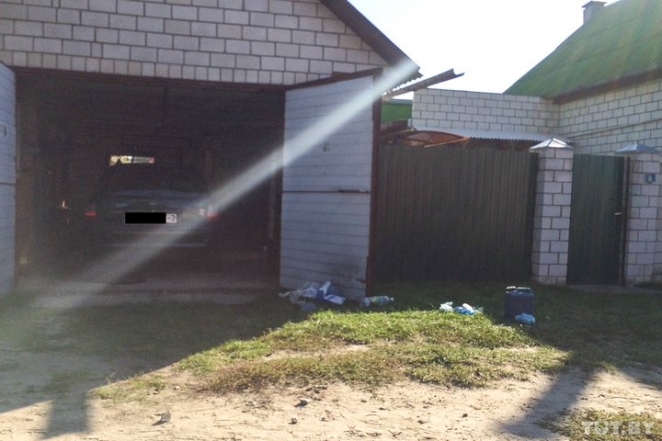 В Добруше в частном доме обнаружена повешенной женщина