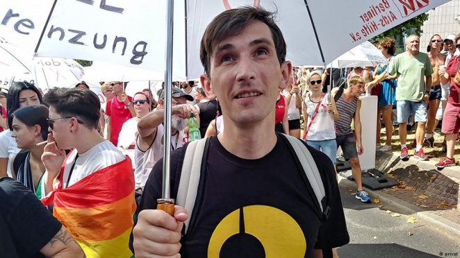 Жизнь с ВИЧ: в Германии, Беларуси, Казахстане и России