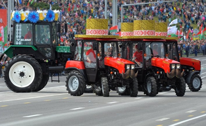 Польское СМИ: Россия боится обломать зубы, пытаясь проглотить Беларусь