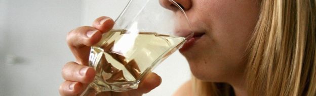 Почему после алкоголя происходят провалы в памяти? Почему после алкоголя происходят провалы в памяти?