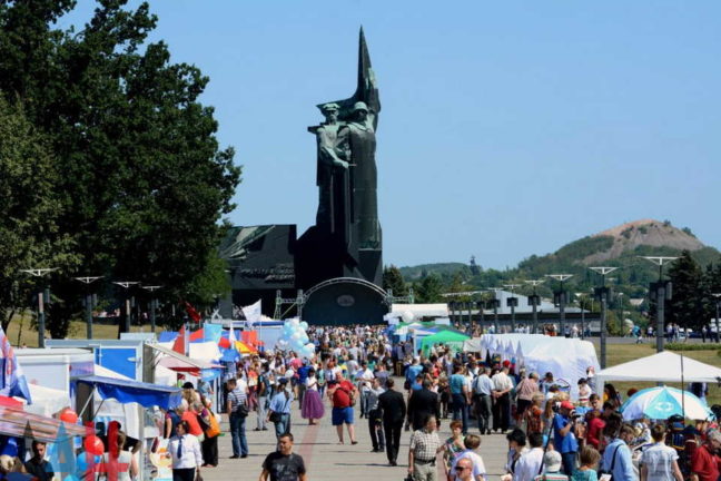 Секреты "неофициальной торговли". Как продукция МАЗа попадает в ДНР