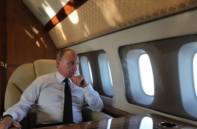 Путин привез с собой в Могилев "самолет-телефон"