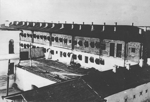 Лучший карманник СССР — о том, как власти уничтожали воров в законе Лучший карманник СССР — о том, как власти уничтожали воров в законе