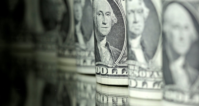 Эксперт прогнозирует, что курс доллара достигнет 3 рублей