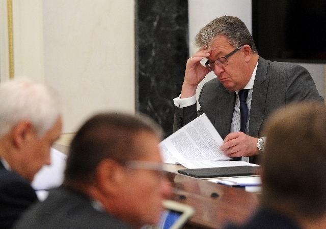 Запчасти для российских ракет поставляет девушка-визажист - скандальное расследование