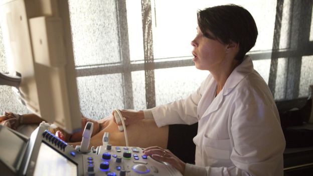 Британские ученые: женщины-жаворонки меньше рискуют заболеть раком груди