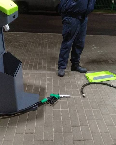 В Гомеле пьяный студент с 2 промилле разгромил АЗС