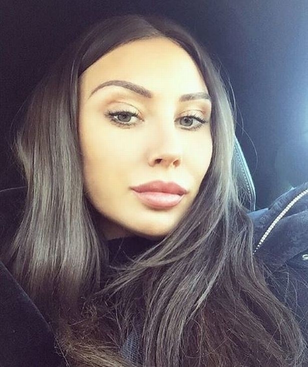 Девушка довела соперницу до суицида, выложив её интимные фото в "Инстаграм"