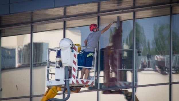 Почему белорусские гастарбайтеры меняют Россию на Польшу